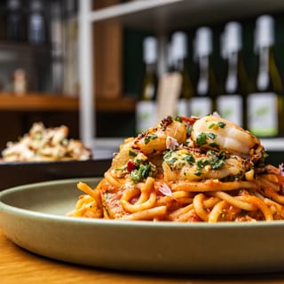 Bucatini and Garlic Shrimps